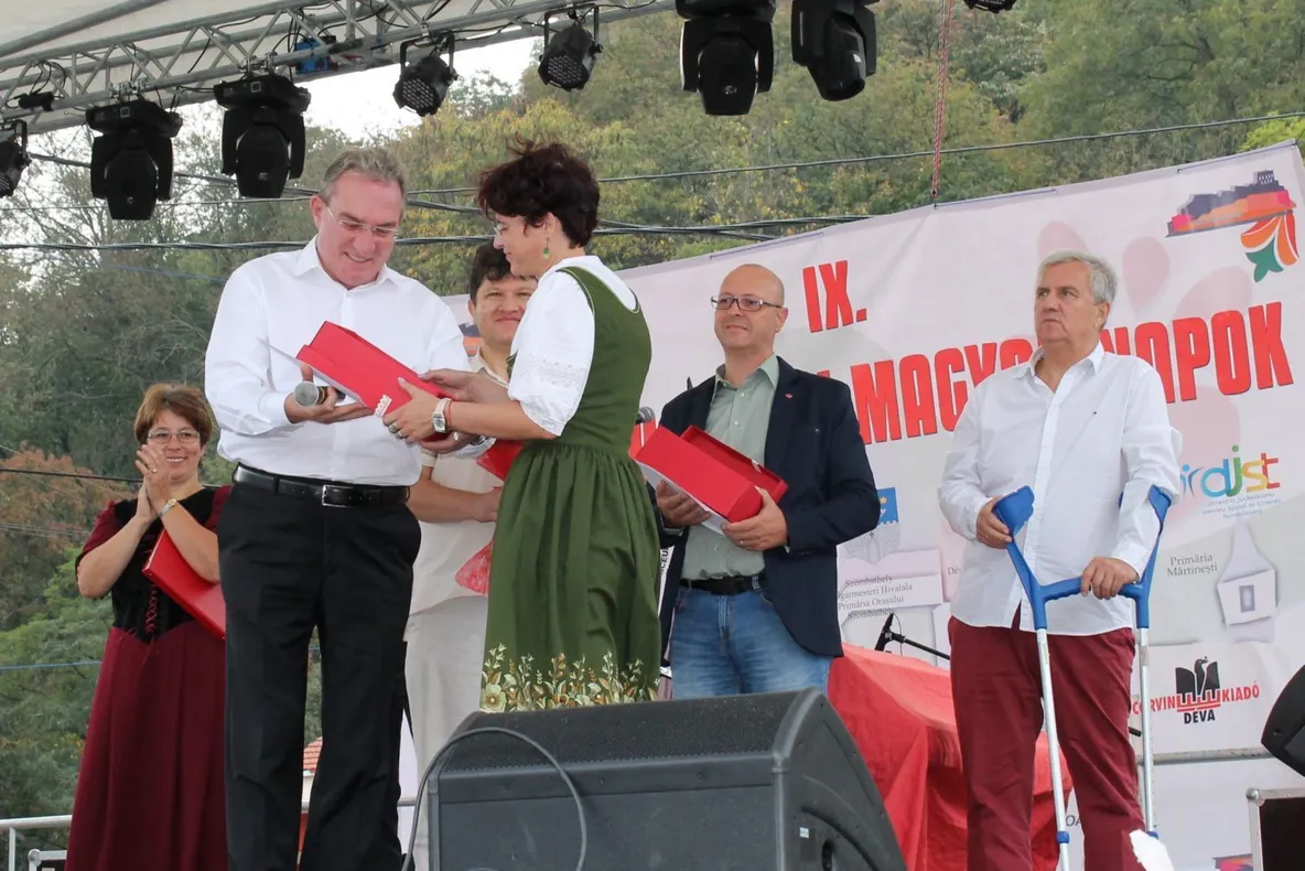 Trei hunedoreni, distinși cu premiul ”Barcsay Ákos”