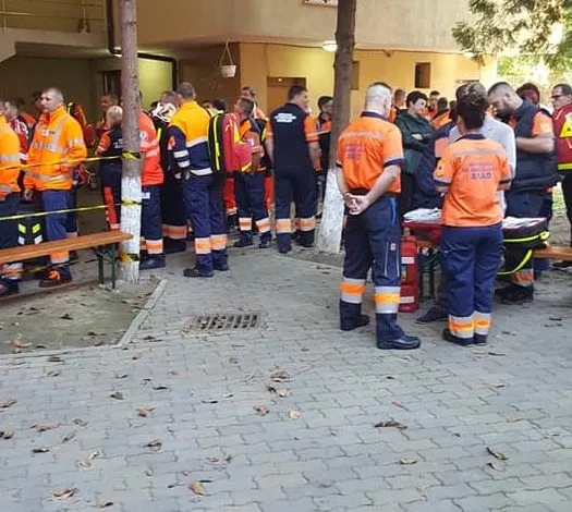 FOTO| Ambulanțieri din întreaga țară se întrec la Geoagiu – Băi. Concurs organizat pentru prima dată în Hunedoara