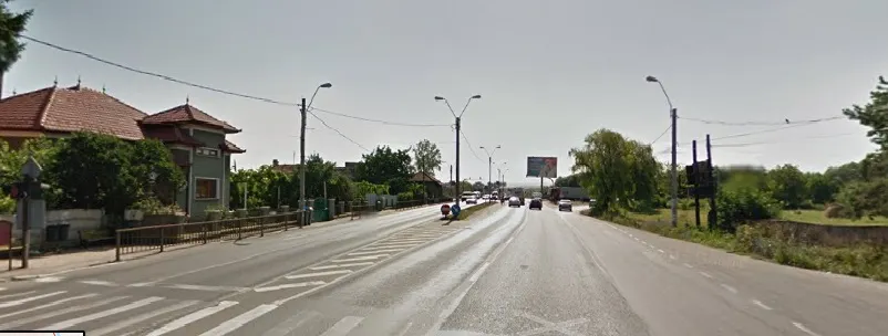 Sens giratoriu, construit în intersecția de la Sântuhalm