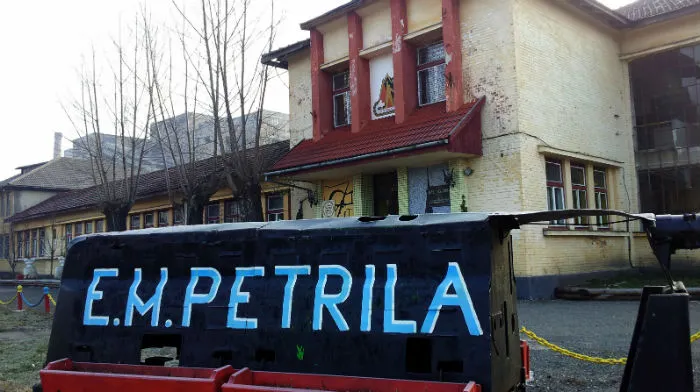 Turneu de pian, la mina Petrila