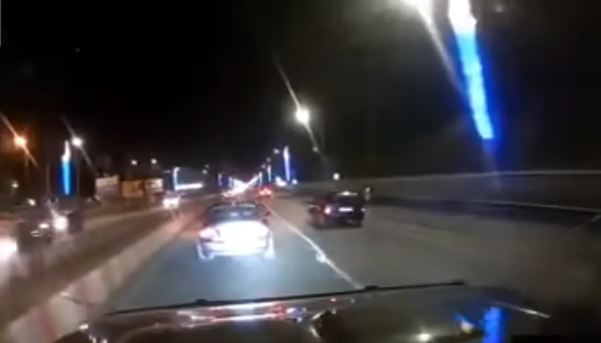 VIDEO| Moartea pândește la o trecere la nivel cu calea ferată din județul Hunedoara