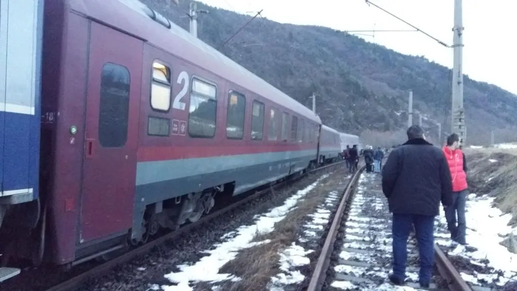 Ministrul Transporturilor a cerut investigarea rapidă a cauzelor incidentului feroviar din județul Hunedoara