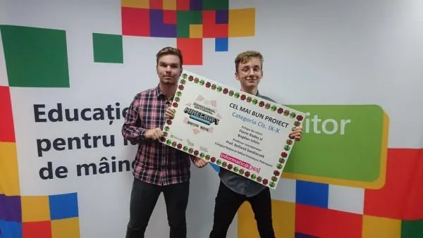 Elevii Colegiului Național Mihai Eminescu din Petroșani, premiați la un concurs de educație