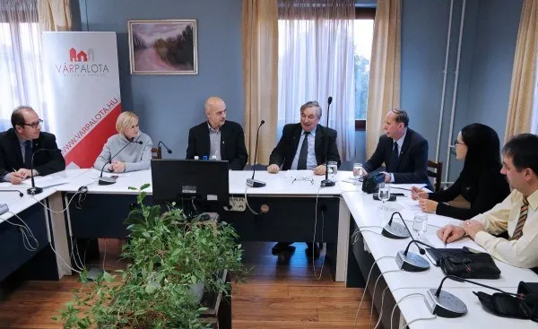 Proiecte comune între Petroșani și Varpalota