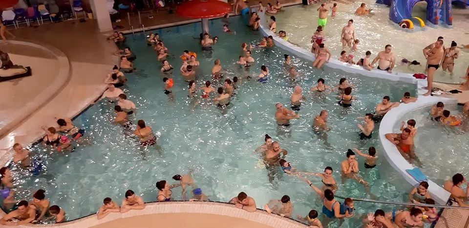 Dramă fără margini. Copilul de şase ani, înecat la "Aqualand" Deva, s-a stins din viaţă