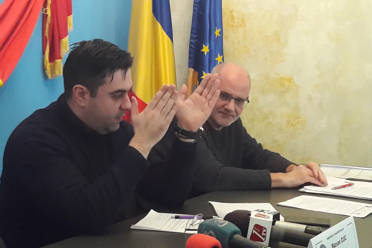 Ministrul Transporturilor a afirmat, la Deva, că loturile 3 şi 4 ale A1 vor fi date în folosinţă în vară