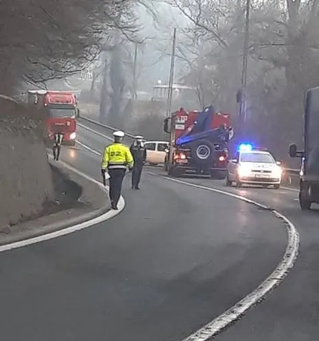 Cetățean grec, implicat într-o coliziune pe DN 7, la ieșirea din Vețel
