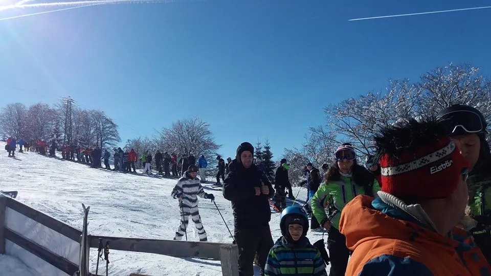Winterfest aduce în Parâng sute de participanți