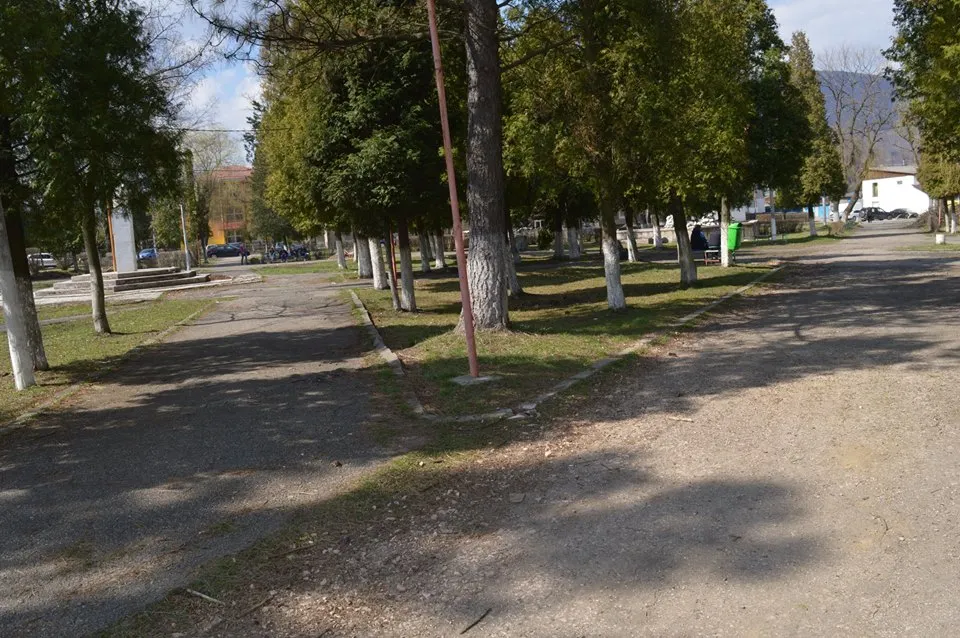 Parcul Avram Iancu din Vulcan modernizat cu bani de la bugetul local