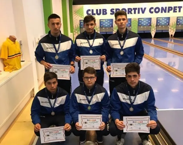 Popicarii din Petrila au cucerit podiumul la turneul național de popice