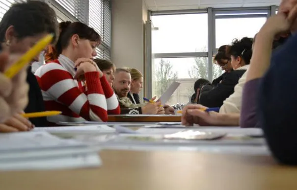 Sute de lupeneni au fost recalificați într-un program de combatere a marginalizării sociale