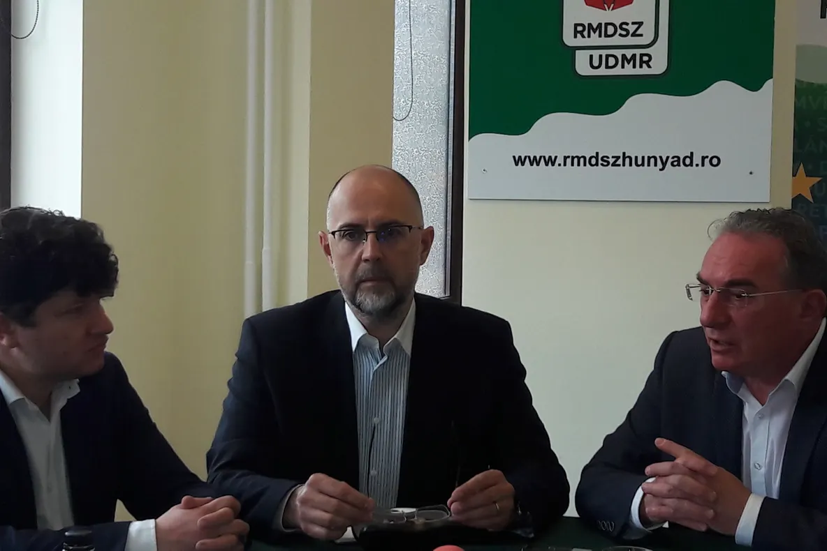 VIDEO| Kelemen Hunor, la Deva, despre incidentul din Valea Uzului: „Este o provocare gândită, ieftină!”