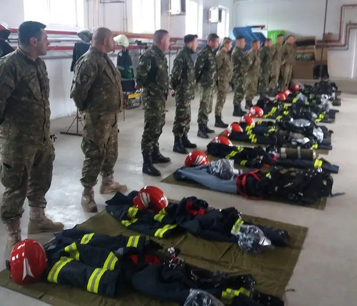 FOTO| Militari, cursanţi la Centrul de Antrenament şi Pregătire de Specialitate Orăştie. Au avut parte de două săptămâni pline şi frumoase
