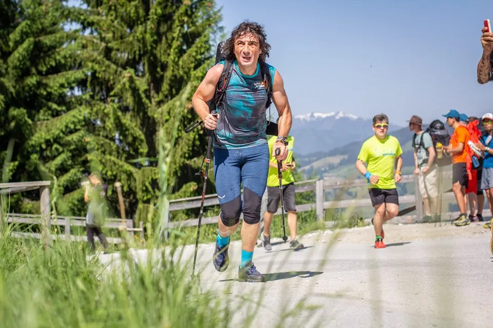 Parapantistul hunedorean Toma Coconea ia startul oficial la „Red Bull X-Alps”