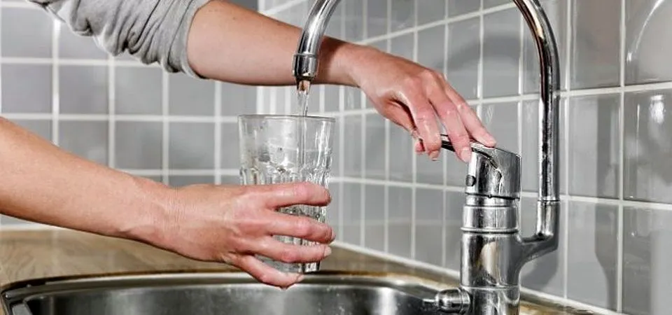 Apa şi canalizarea, mai scumpe pentru hunedoreni. Factura creşte cu aproximativ 23 la sută