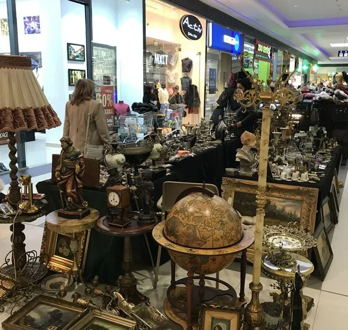 Miros de epocă la cel mai mare centru comercial din Deva