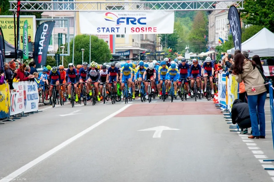„Turul Ciclist al Hunedoarei”, competiție sportivă de anvergură în județ, organizată în premieră