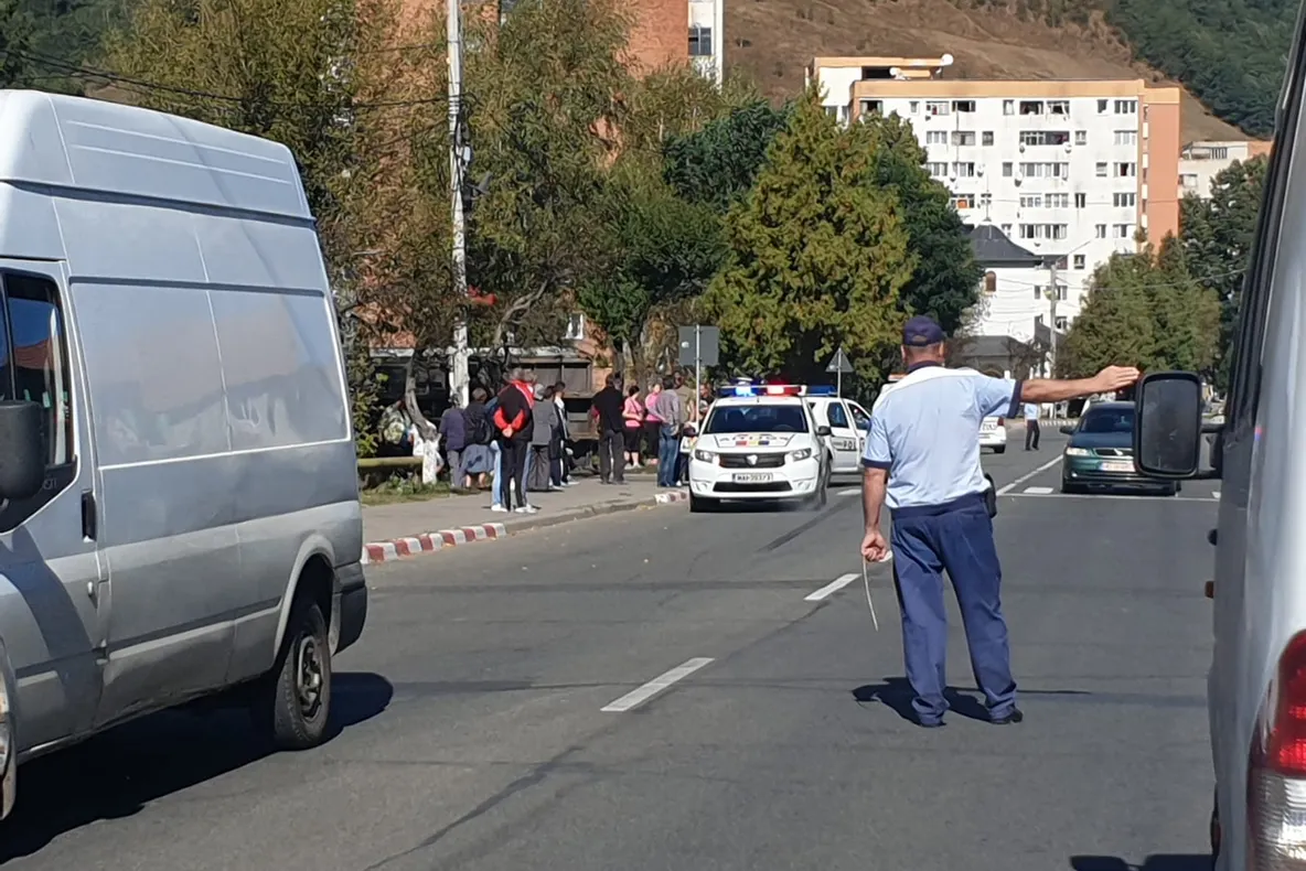 Mașina Poliției Rutiere, implicată într-un accident de circulație