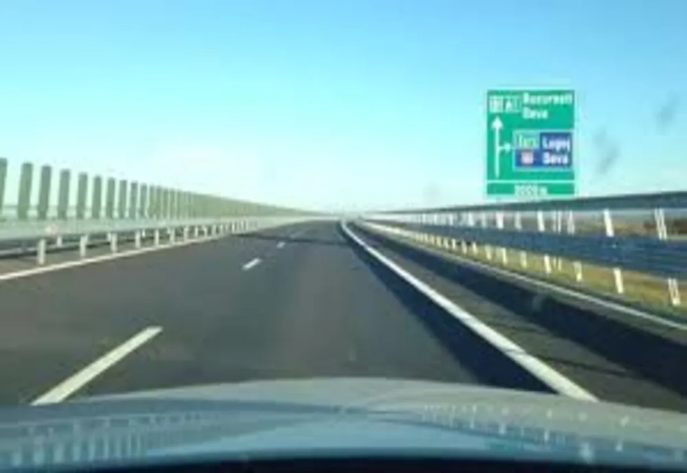 Se circulă pe Lotul 3 Lugoj - Deva, cu restricții de viteză și tonaj 