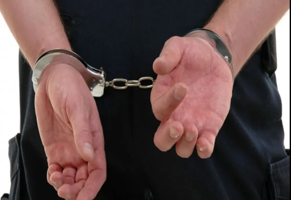  Hunedorean urmărit național, depistat de polițiștii sibieni în Râu Sadului