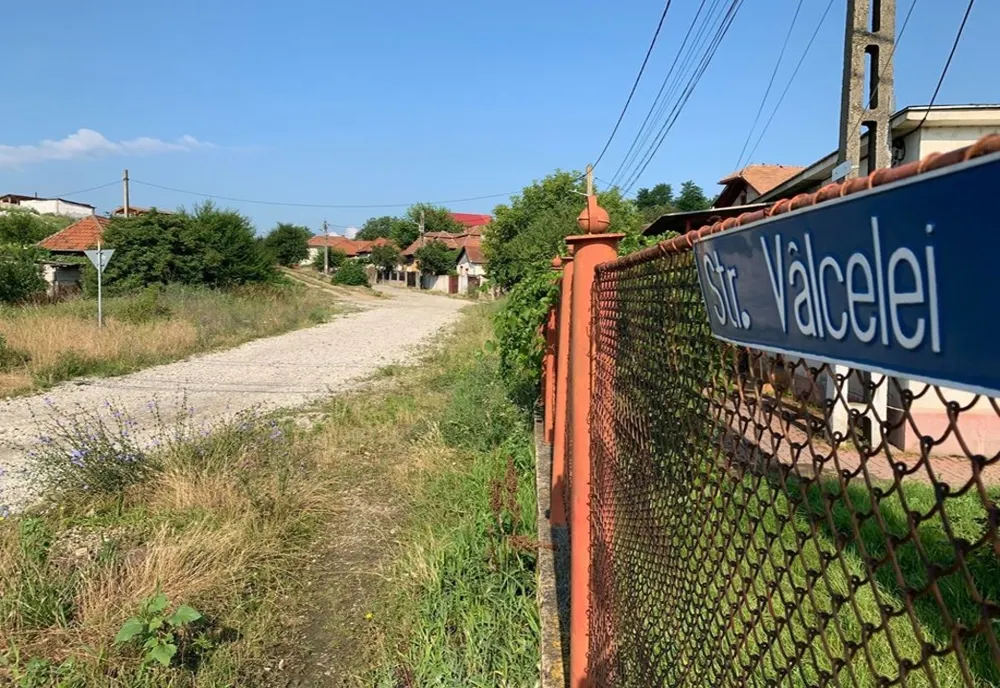 Străzi modernizate într-un sat de lângă Deva