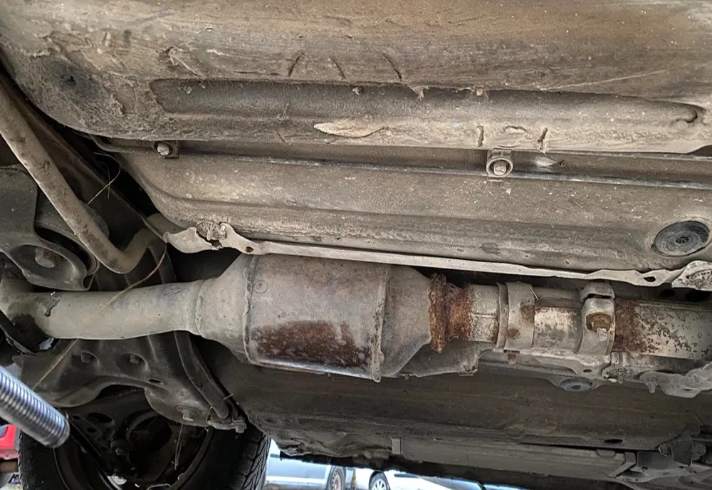 Catalizatoarele auto, tot mai atractive pentru hoți