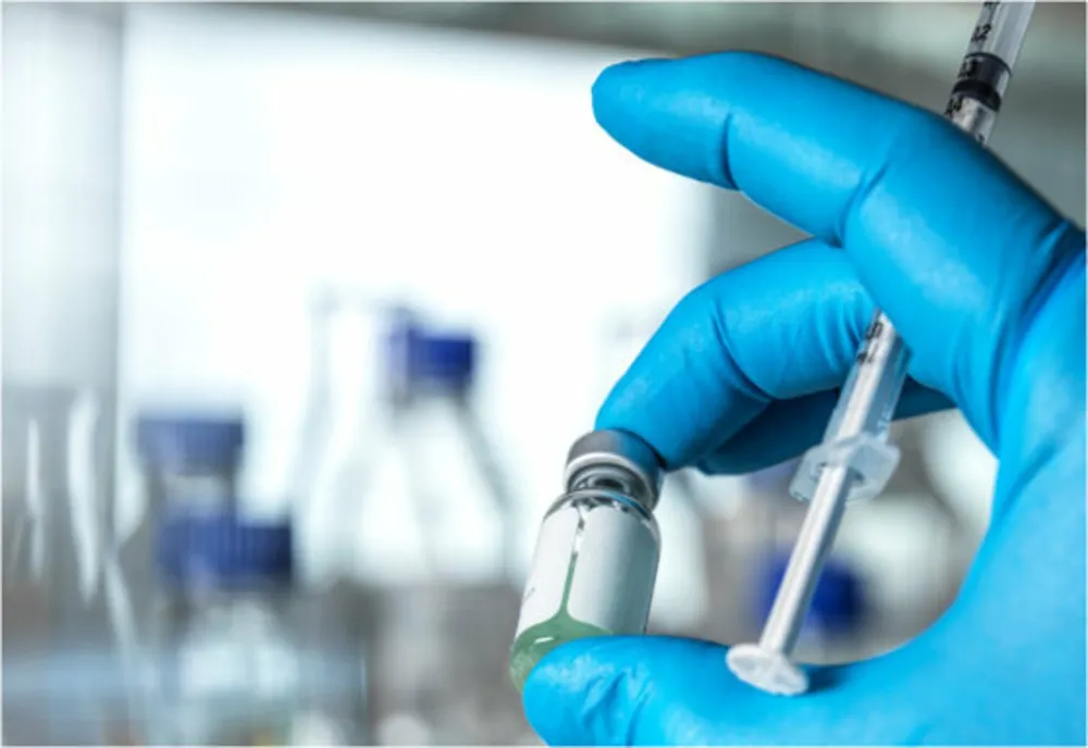 Record de vaccinări anti-COVID la centrele din judeţul Hunedoara