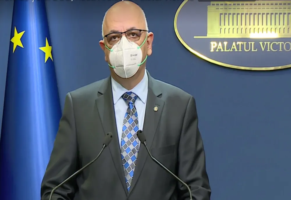 Cu MASCA la colindat și testare înainte să mergem la bunici - Recomandările lui Raed Arafat