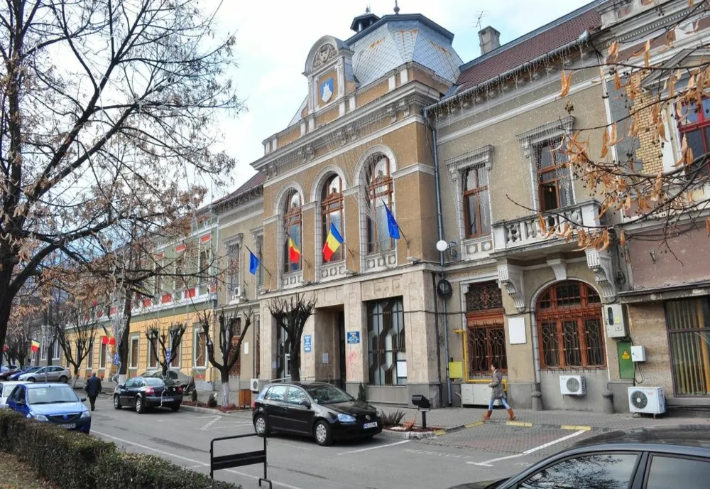 Investiţiile reprezintă jumătate din bugetul municipiului Deva