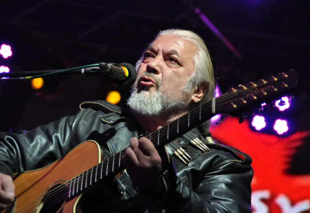 Phoenix, concert la Măciuca. Nicu Covaci: „Am venit să cânt la 10 mii de oameni. George Simion nu mi se pare periculos”
