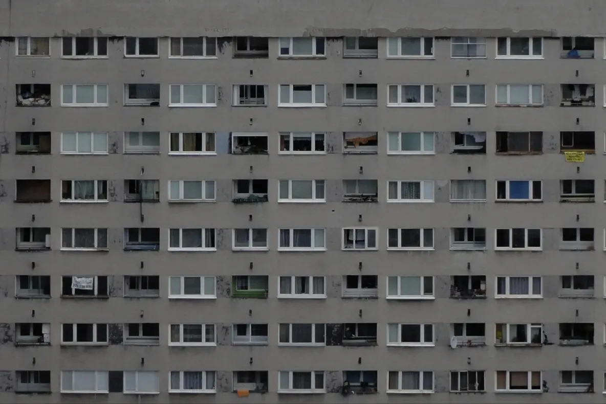 Orele de liniște în bloc pot fi extinse. Ce reguli pot impune asociațiile de proprietari