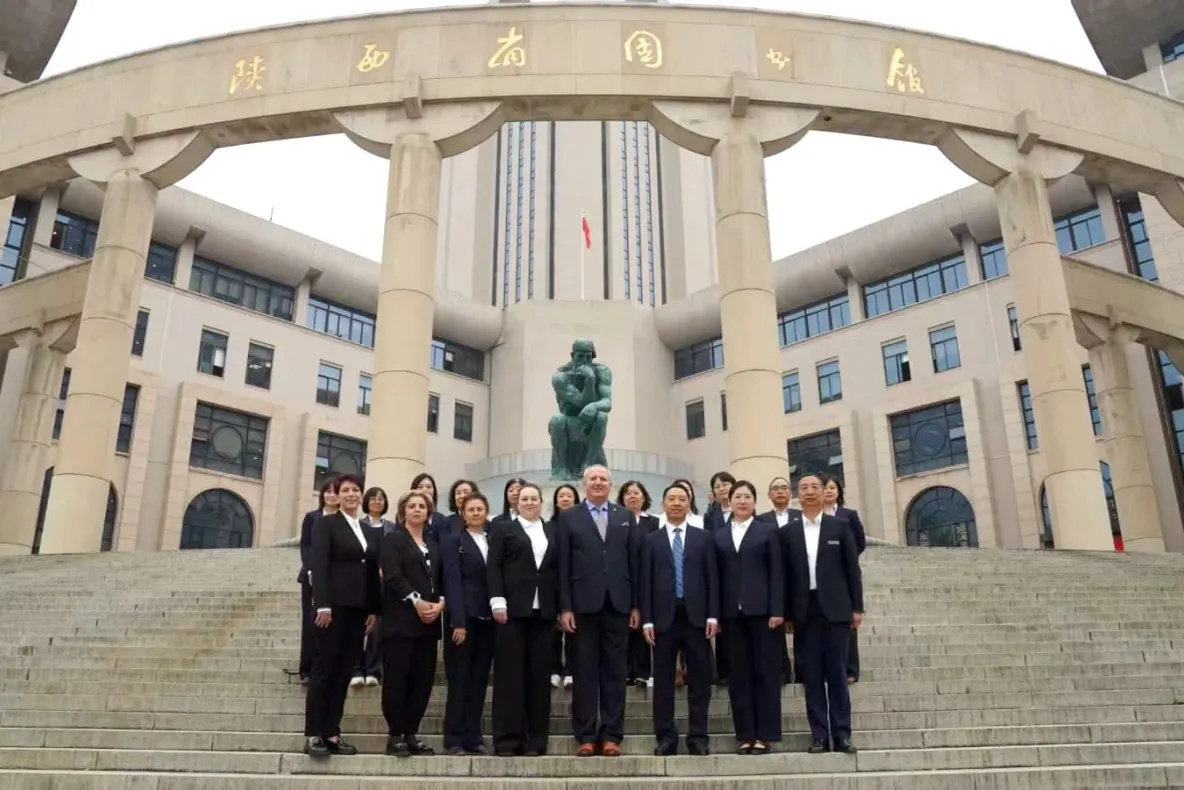 Colț Românesc de carte inaugurat la Biblioteca Provincială Shaanxi din China