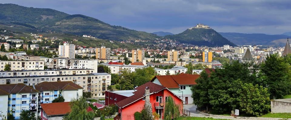 Se actualizează baza de date a asociaţiilor de proprietari din Deva. Reprezentanţii acestora, convocaţi la primărie