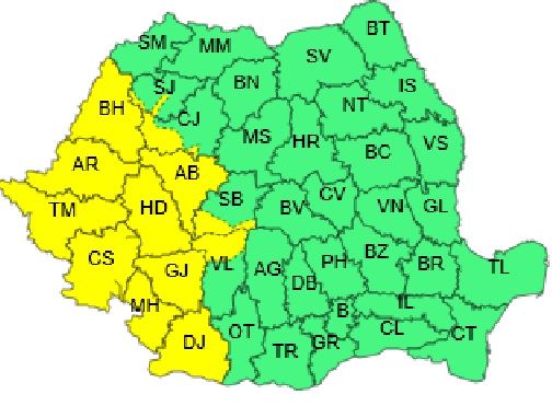 Județul Hunedoara, sub Cod galben de ploi și vijelii, până marți noapte
