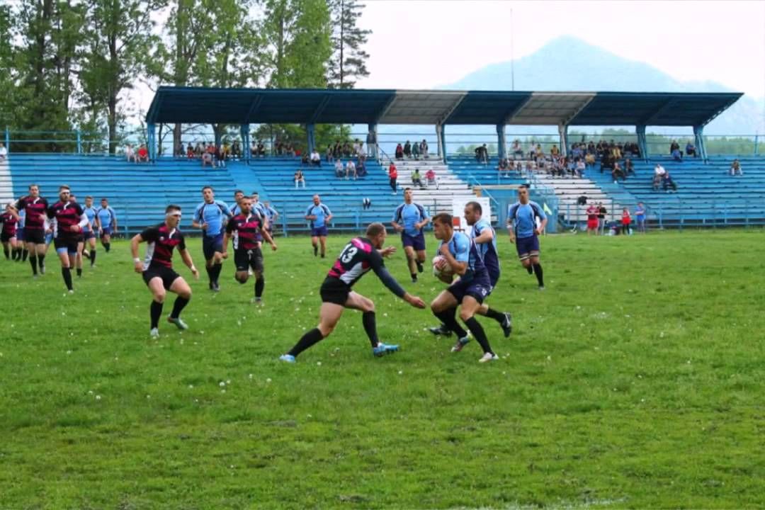 Echipa de rugby a Universității Petroșani, la un pas de câștigarea titlului