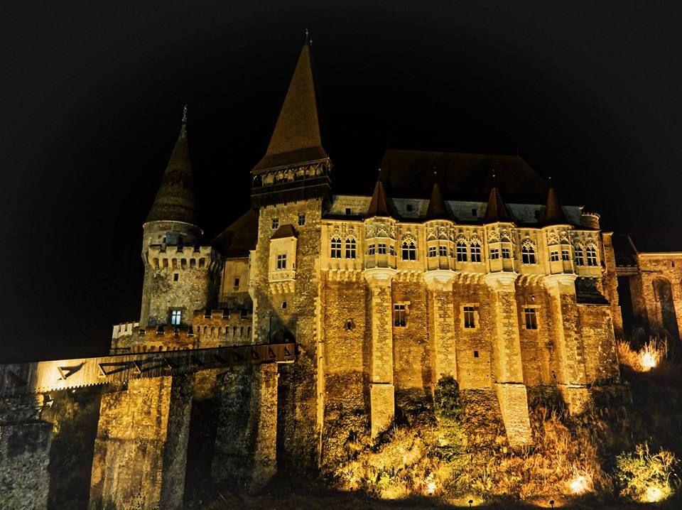 Orchestra Metropolitană București, în concert extraordinar la Castelul Corvinilor