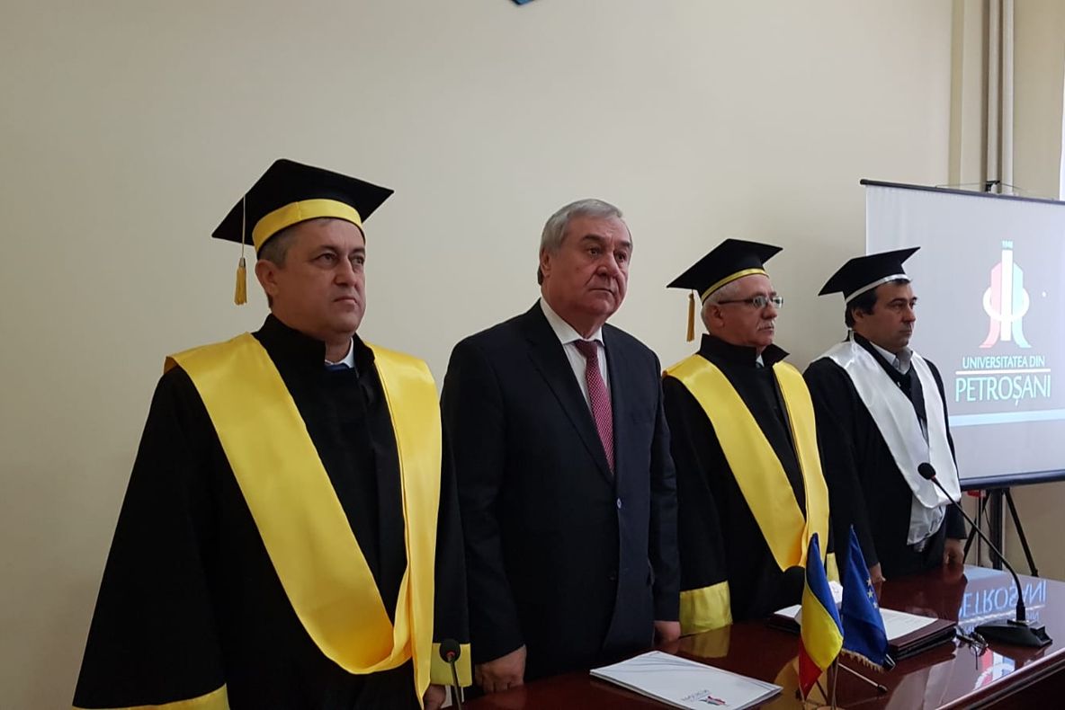 Matematician din Republica Moldova, Doctor Honoris Causa la Universitatea Petroșani