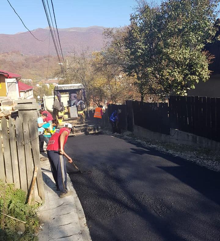 Lucrări pe ultima sută de metri pe strada Pomilor