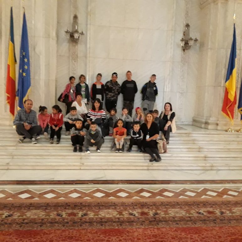 Copiii de la centrul de plasament din Lupeni au fost la București