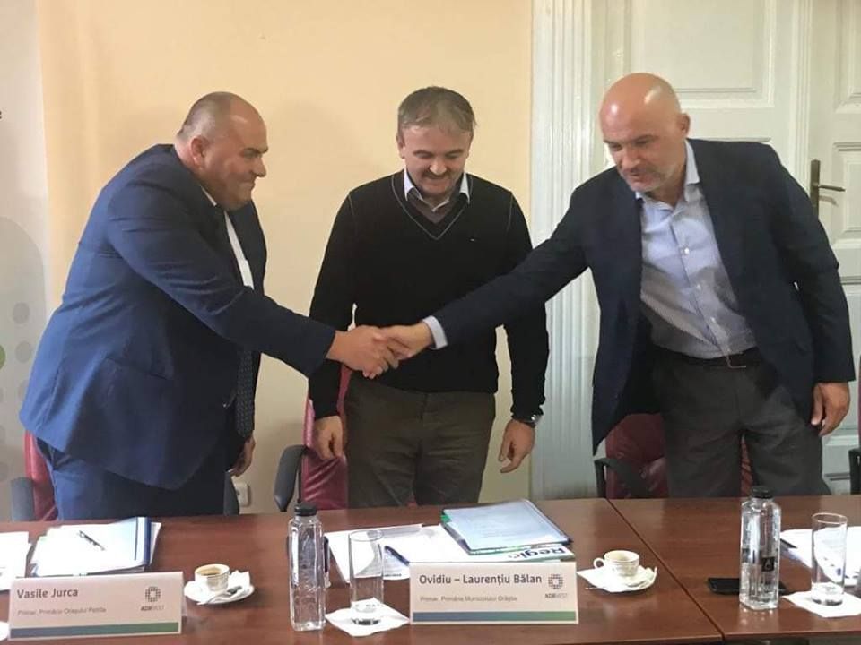 Fonduri europene pentru modernizarea unei școli din Petrila