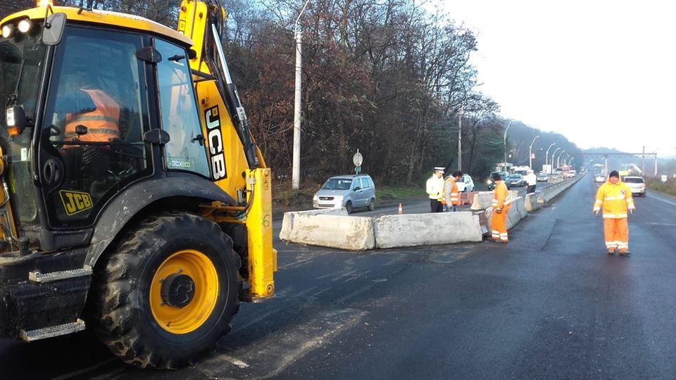 Se redeschide circulația pe A1, între Șoimuș și Simeria! Punctul de întoarecere de pe DN 7, reamenajat de drumari