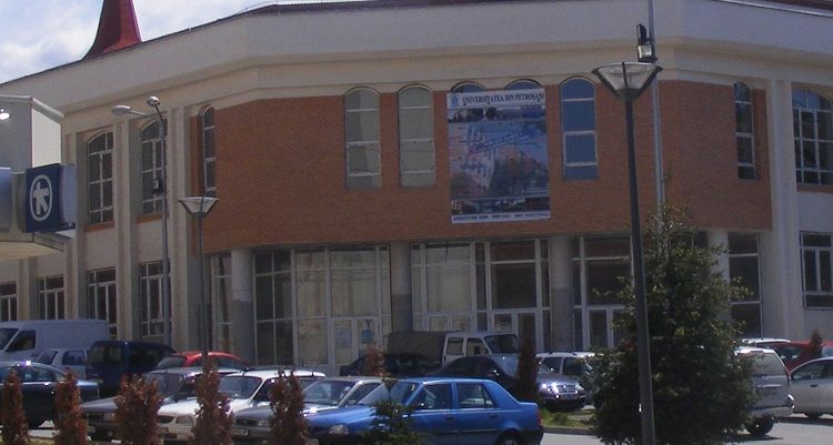 O clădire a cărei construcție a început în anul 1991 ar putea fi preluată de Universitatea din Petroșani