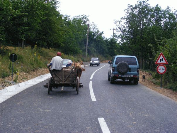 Lucrările nefinalizate pe DN 7A țin departe turiștii