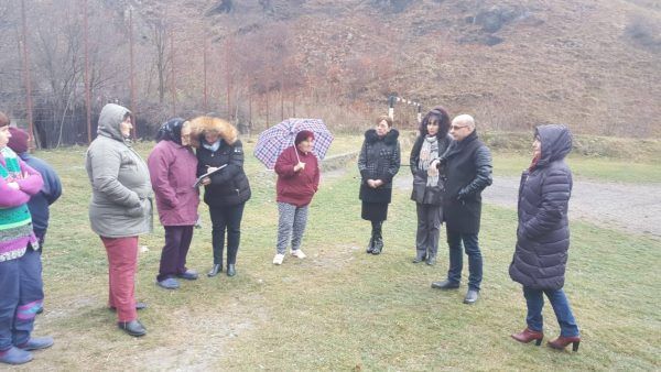 Planuri și proiecte pentru localnicii dintr-un cartier mărginaș al municipiului Vulcan