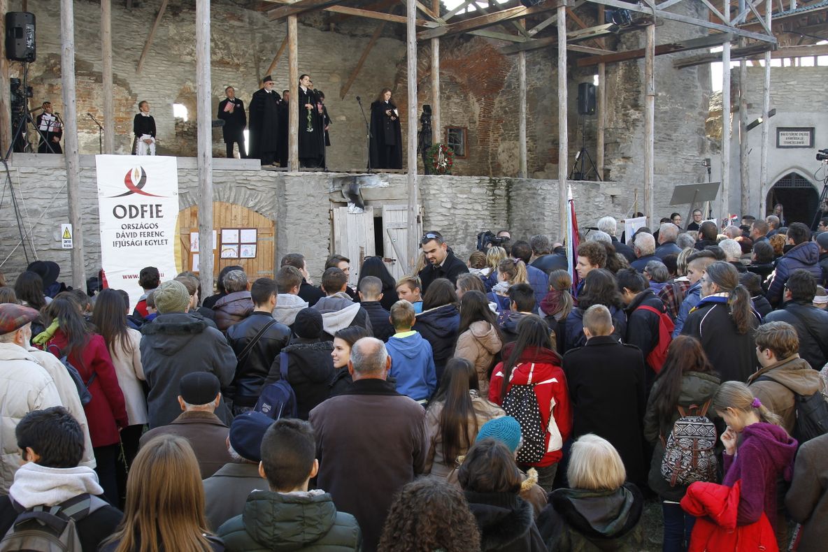 Pelerinaj în Cetatea Devei, în memoria episcopului martir Ferenc David