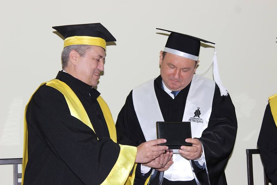 Rectorul ASE București, Doctor Honoris Causa al Universității Petroșani