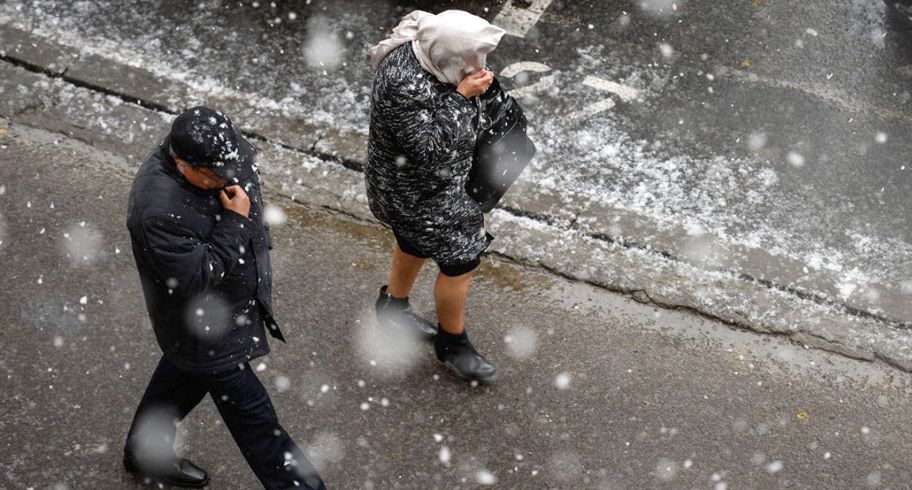 Sudul judeţului Hunedoara, sub cod galben de vreme rea până luni dimineaţă