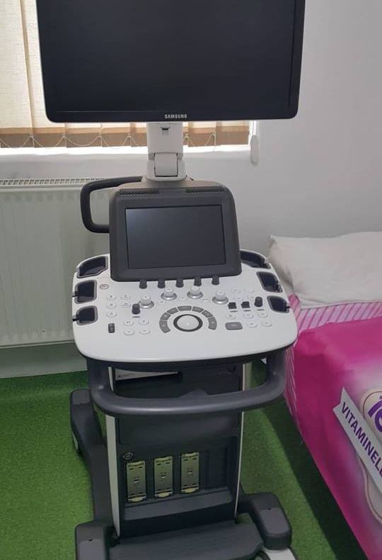 Noi dotări pentru spitalul din Brad. Ecograf performant pentru Secţia de Obstetrică-Ginecologie