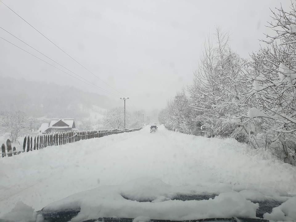 Starea drumurilor. Probleme serioase pe arterele județene din Valea Jiului și spre cetățile dacice