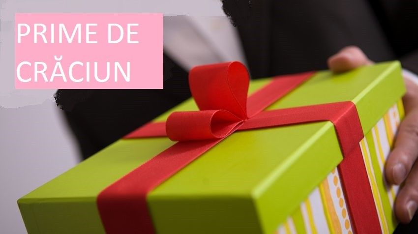 Angajații societății de apă din Valea Jiului primesc prime de Crăciun